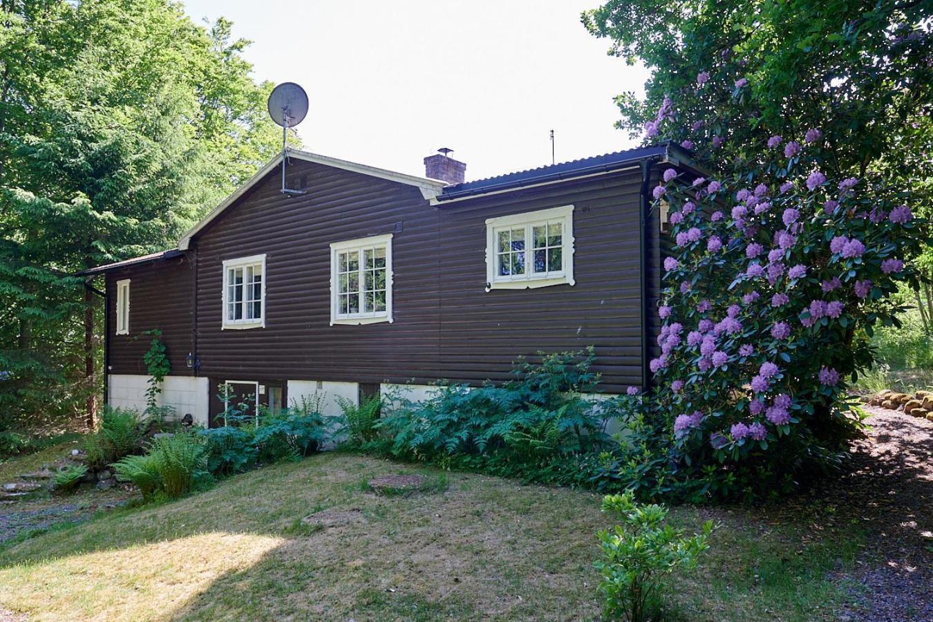 Åsljunga Peaceful Getaway In The Woods W/ Fireplace מראה חיצוני תמונה